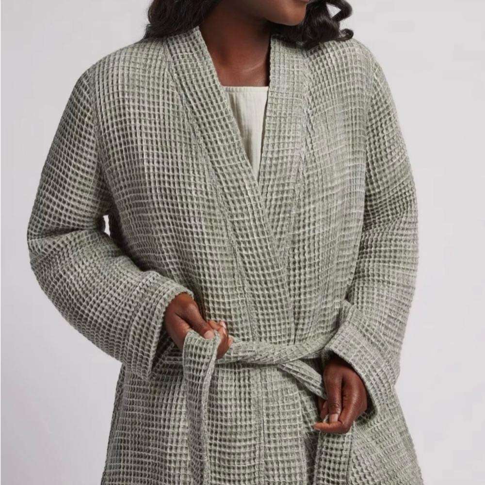 Parachute Gray Cozy Robe for Relaxation